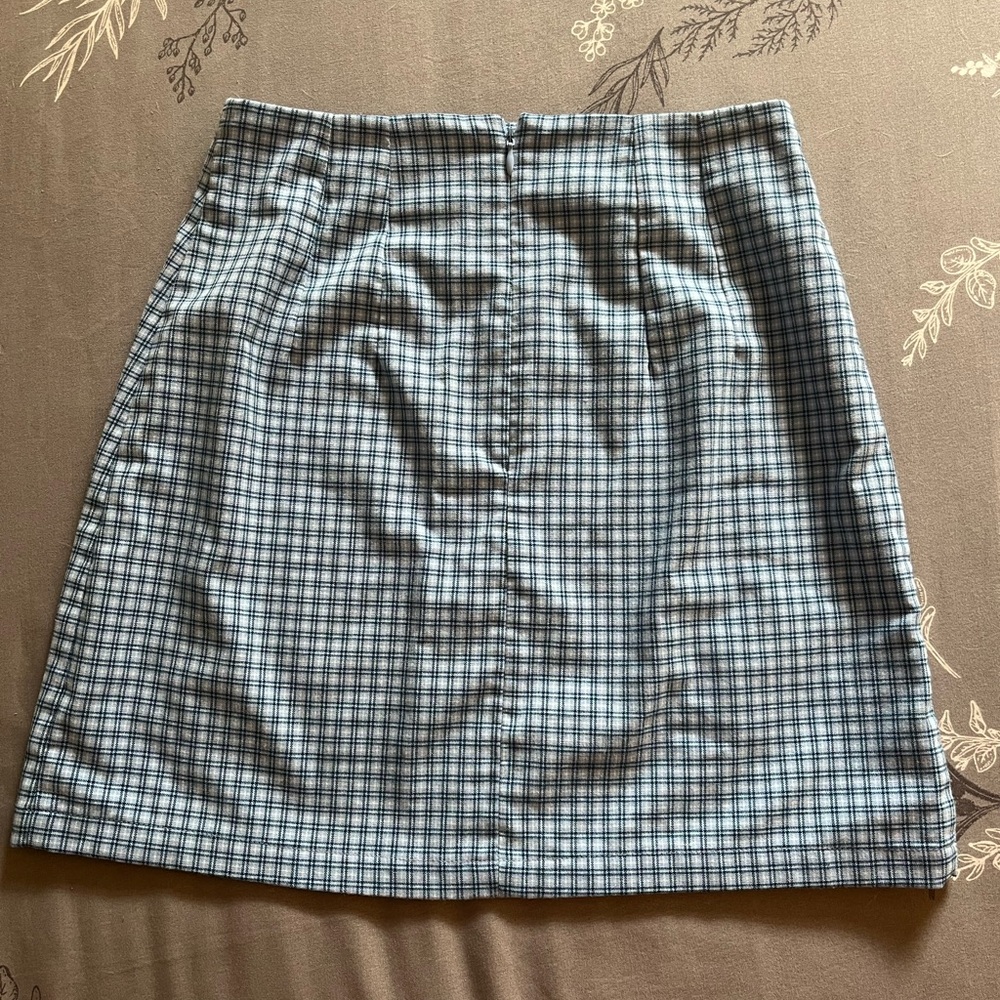 Brandy Melville plaid skirt